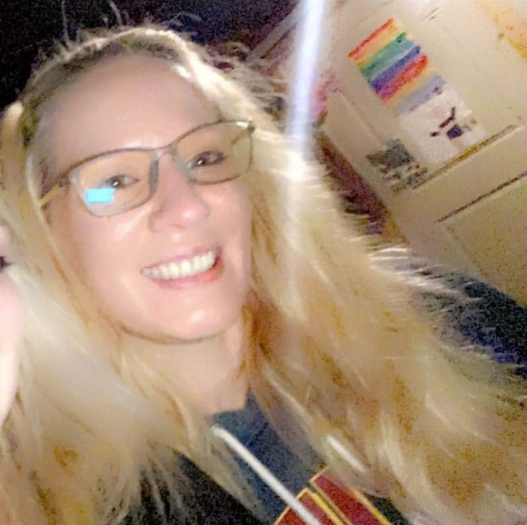 PLZ READ!  IN NEED OF SALES. - Picture 6 of 6